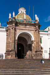 india gate of the taj mahal