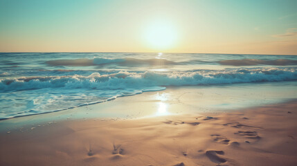 Obraz premium sky over calm sea. beach at sunset. sea and sunny sky on horizon over calm water
