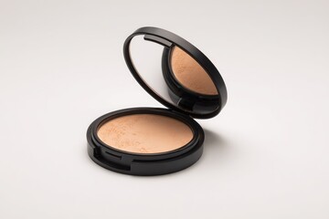 Open compact powder, light beige