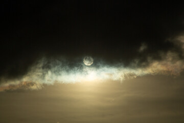 夏の奄美大島の夕景。