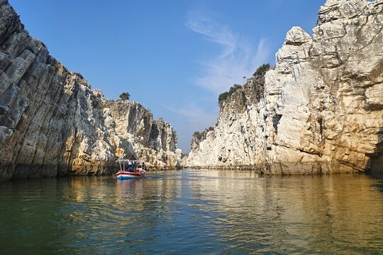 The historical Bhedaghat, a renowned marble rock boating site located 25 km from Jabalpur city, Madhya Pradesh, India.