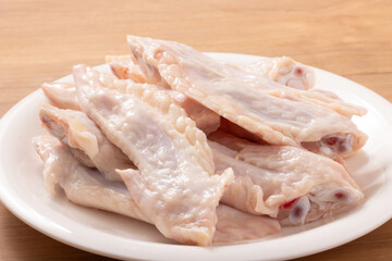 ［スープだし用］若鶏手羽先チップ（小骨・ガラ］