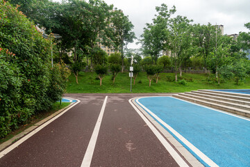 Obraz premium walkway in the modern city