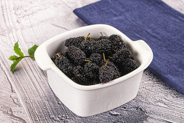 Juicy sweet mulberry in the bowl
