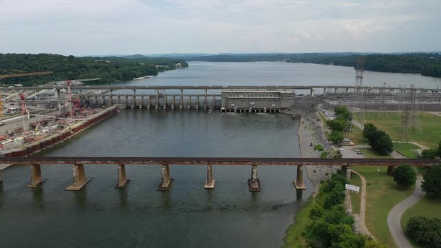 Stunning 4K drone footage of Chickamauga Dam, showcasing its structure, the Tennessee River, and scenic beauty. Perfect for infrastructure, travel, or history projects.
