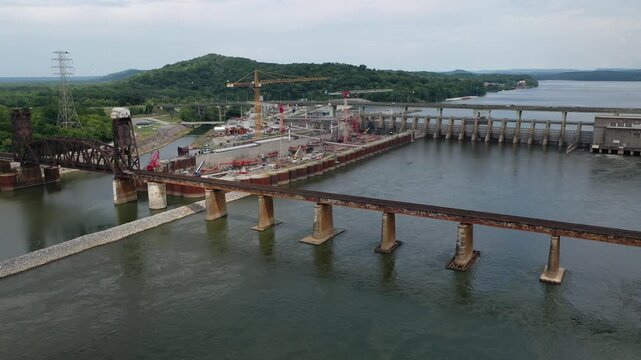 Stunning 4K drone footage of Chickamauga Dam, showcasing its structure, the Tennessee River, and scenic beauty. Perfect for infrastructure, travel, or history projects.