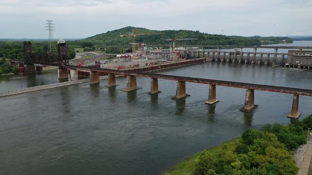 Stunning 4K drone footage of Chickamauga Dam, showcasing its structure, the Tennessee River, and scenic beauty. Perfect for infrastructure, travel, or history projects.