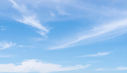 Fototapeta premium White clouds in a refreshing blue sky