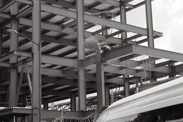 steel construction lonely worker 