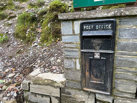 old post box - Powered by Adobe
