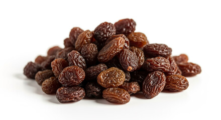 Obraz premium Delicious and healthy raisins pile isolated on white background for snack and cooking ingredient use