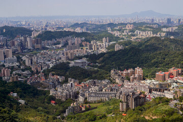 Obraz premium Urban Residential Development in Mountainous Valley Promoting Sustainable City Planning