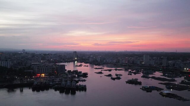 Wushi Town at Dawn, Leizhou