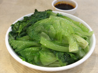 茹でレタス