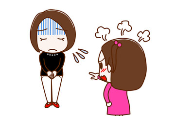 （複数）真っ青になって謝罪する女性とカンカンに怒りながら怒鳴り責める少女