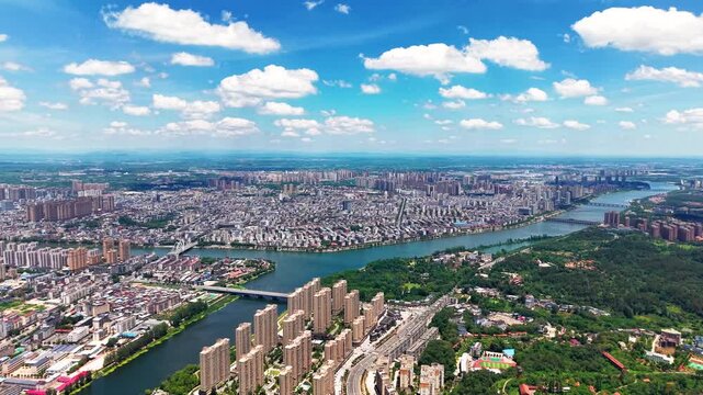 Aerial view of Suizhou's urban scenery, Hubei Province.the birthplace of Yan Emperor Shennong, the ancestor of humanities	
