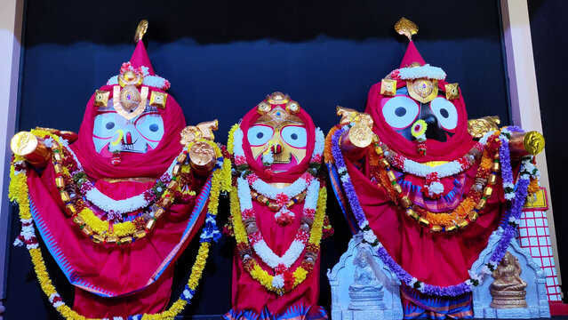 Chacheri Besha, on Phalguna Shukla Dasha Chaturdashi, presents Lord Jagannath in vibrant attire, marking festive joy, devotion, and the celebration of colors.