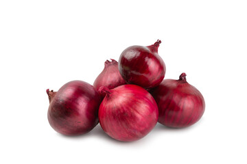 Shallot onion isolated on white background. onion slice. onion rings. Fresh red Onion. Natural, fresh, vegetarian food. Agricultural products. Healthy eating. Vegetables. Farmer's market.