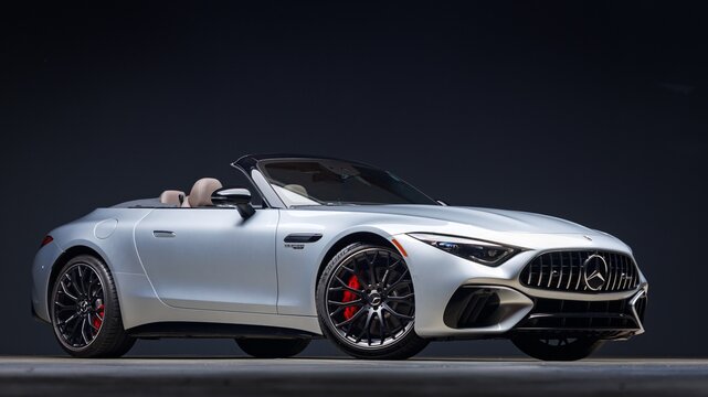 Phoenix, AZ, USA
November 11, 2025
Mercedes SL55