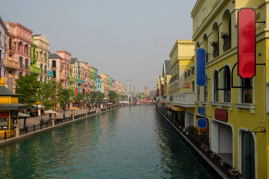 Canal View Framed by Colorful Buildings