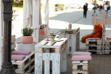 Outdoor Pallet Seating Area