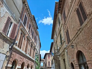 old houses in buonconvento, tuscany