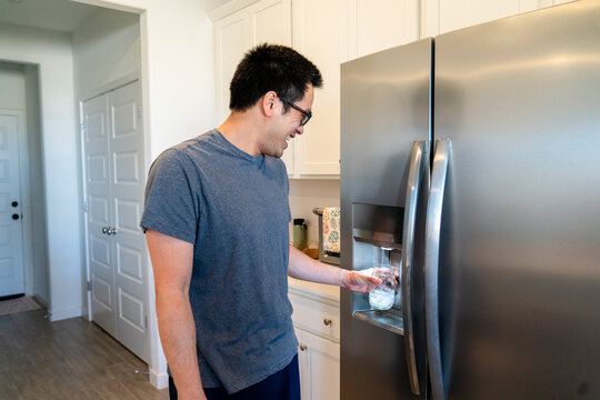 cup water fridge 