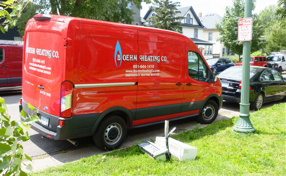 Boehm Heating Company installs and repairs furnaces and air conditioners. Installed a furnace in my home did a perfect job! St Paul Minnesota MN USA