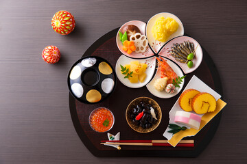 【おせち料理】新年をお祝いするお正月。おせち料理を準備して年神様をお迎えします。