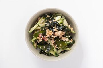 ツナとわかめのサラダ