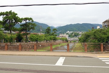 Obraz premium Ashiya City, Hyogo Prefecture, Japan, August 9, 2025. Scenery around the Ashiya River.