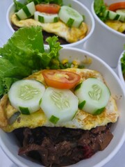 Black Pepper Beef Rice Bowl
