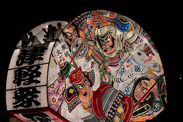 夏の弘前市の弘前ねぷたまつり