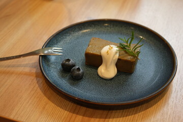 カフェランチデザート　和栗のテリーヌ