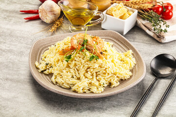 Italian pasta Orzo with prawn