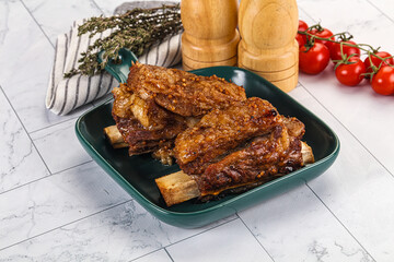 Baked beef ribs with marinade