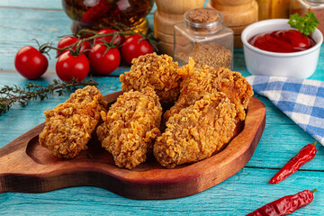 Golden crispy fried chicken wings
