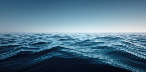 Fototapeta premium Tranquil ocean waves under a vast sky