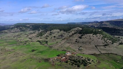ferme et zone rurale dan le centre de la Sardaigne en Italie