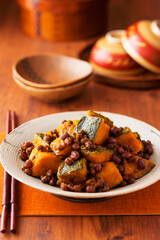 【いとこ煮】かぼちゃと小豆の煮物「いとこ煮」です。冬至の日によく食べられる行事食。