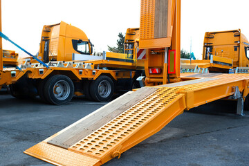 Camion rampe accessibilité