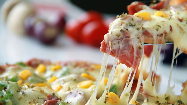  Pizza Topping Design for Culinary Menu Systems