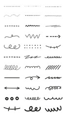 PNG Hand-drawn doodle lines and arrows in a playful, sketchy style, set on transparent background