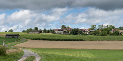 Blick auf Langenloh bei Waischenfeld in der Fr&auml;nkischen Schweiz 2