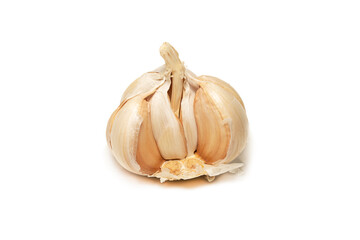 Fototapeta premium Close-up of a garlic bulb with several cloves, isolated on a white background, essential cooking ingredient and seasoning