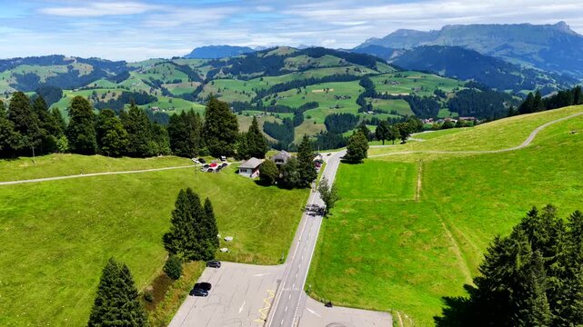Schallenbergpass im Kanton Bern, Schweiz, Luftaufnahme, August 2025