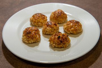 Panellets tradicionales catalanes, Traditional Catalan panellets