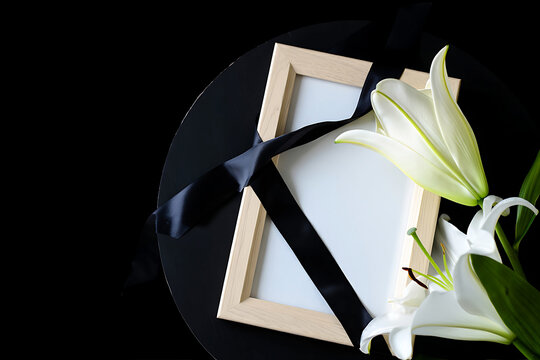 รูปภาพCondolences – เลือกดูภาพถ่ายสต็อก เวกเตอร์ และวิดีโอ67,693 ...