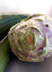 Obraz premium kohlrabi on a green background