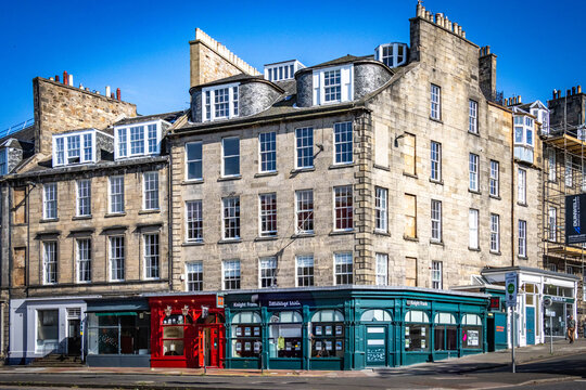 georgian houses of stockbridge, edinburgh, scotland, uk 